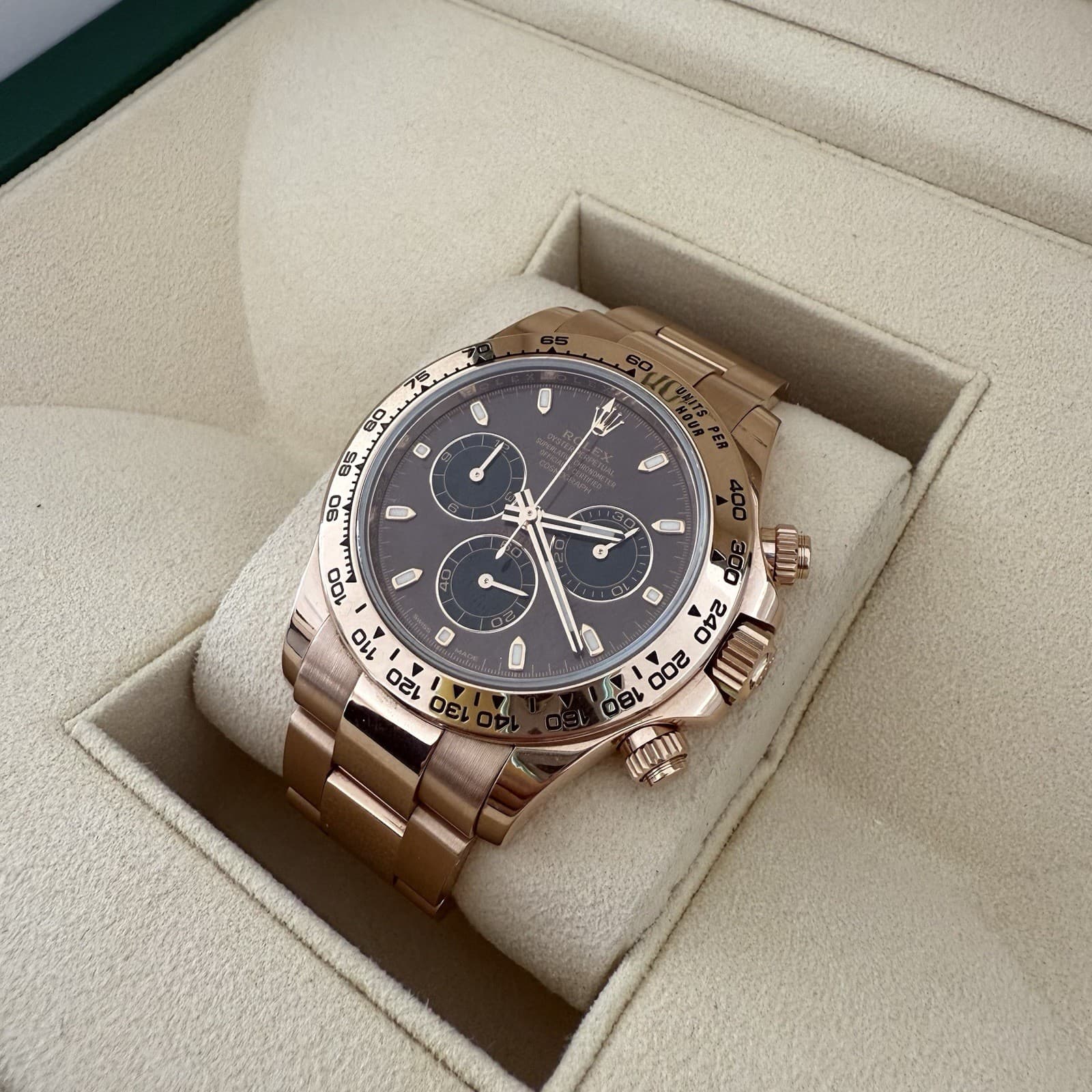 116505 Rolex Daytona Cosmograph Chocolate Dial Everose Gold Box Papers