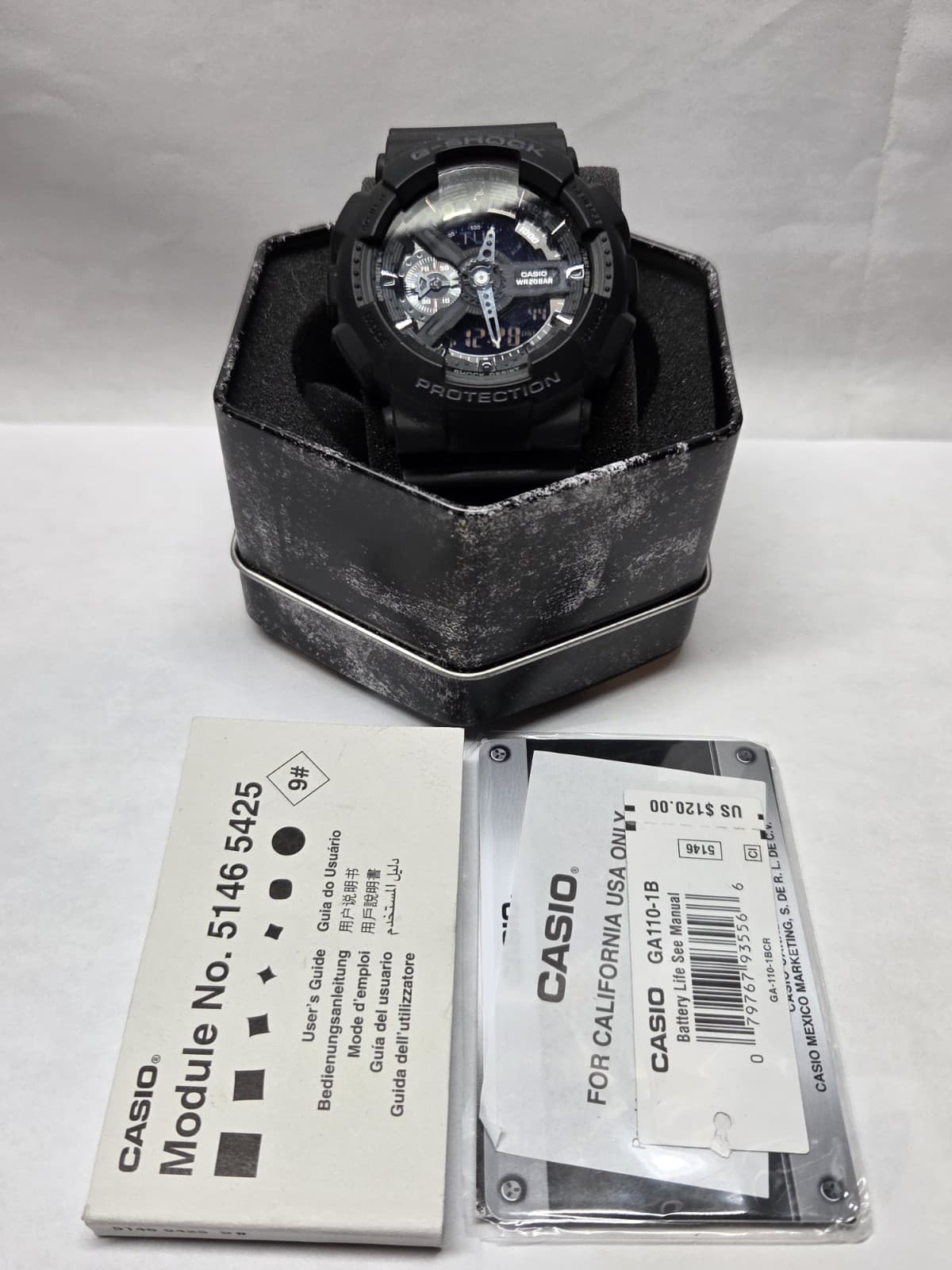 Casio G Shock 5146 GA110-1B Mens Black Watch Good Condition with box + papers