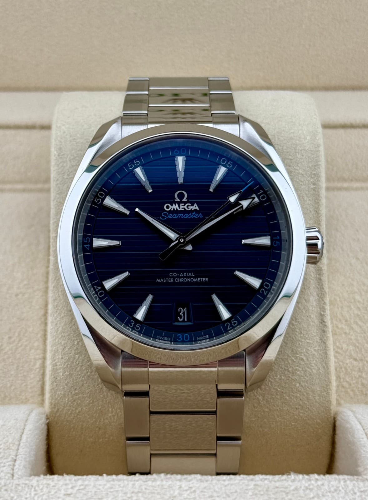 OMEGA Seamaster Aqua Terra 150M 220.10.41.21.03.001. 41mm. Full Set. Blue Dial.