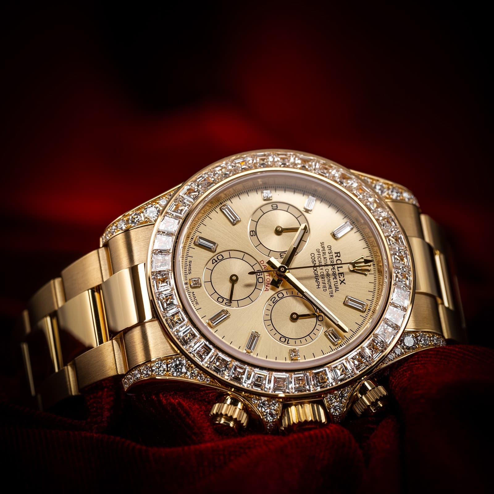 Rolex Daytona Cosmograph 126598TBR Yellow Gold Diamond 40mm Complete Set