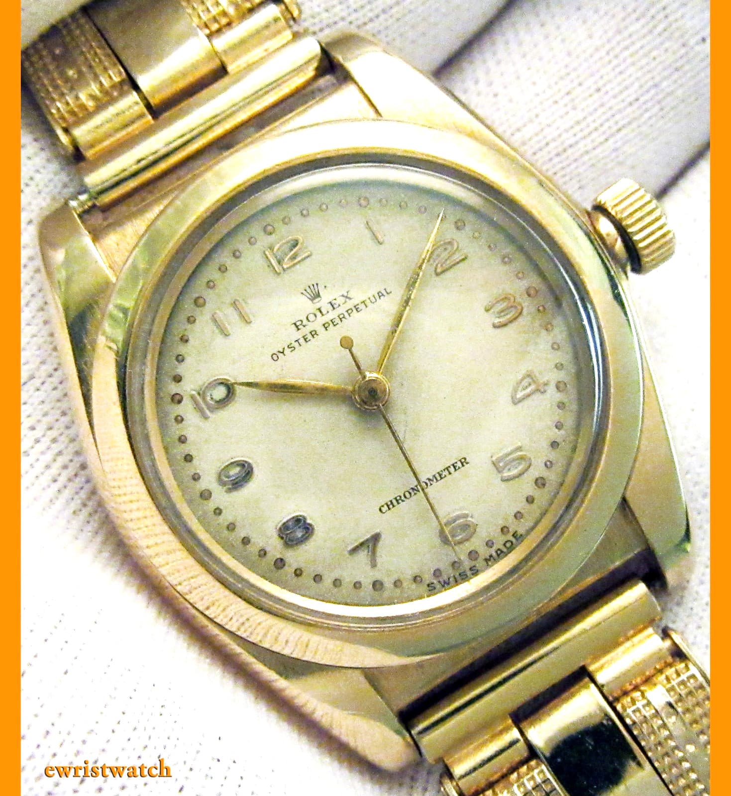 1940's Rolex Oyster Perpetual Bubbleback Solid 14K Gold Original Dial w/Bracelet