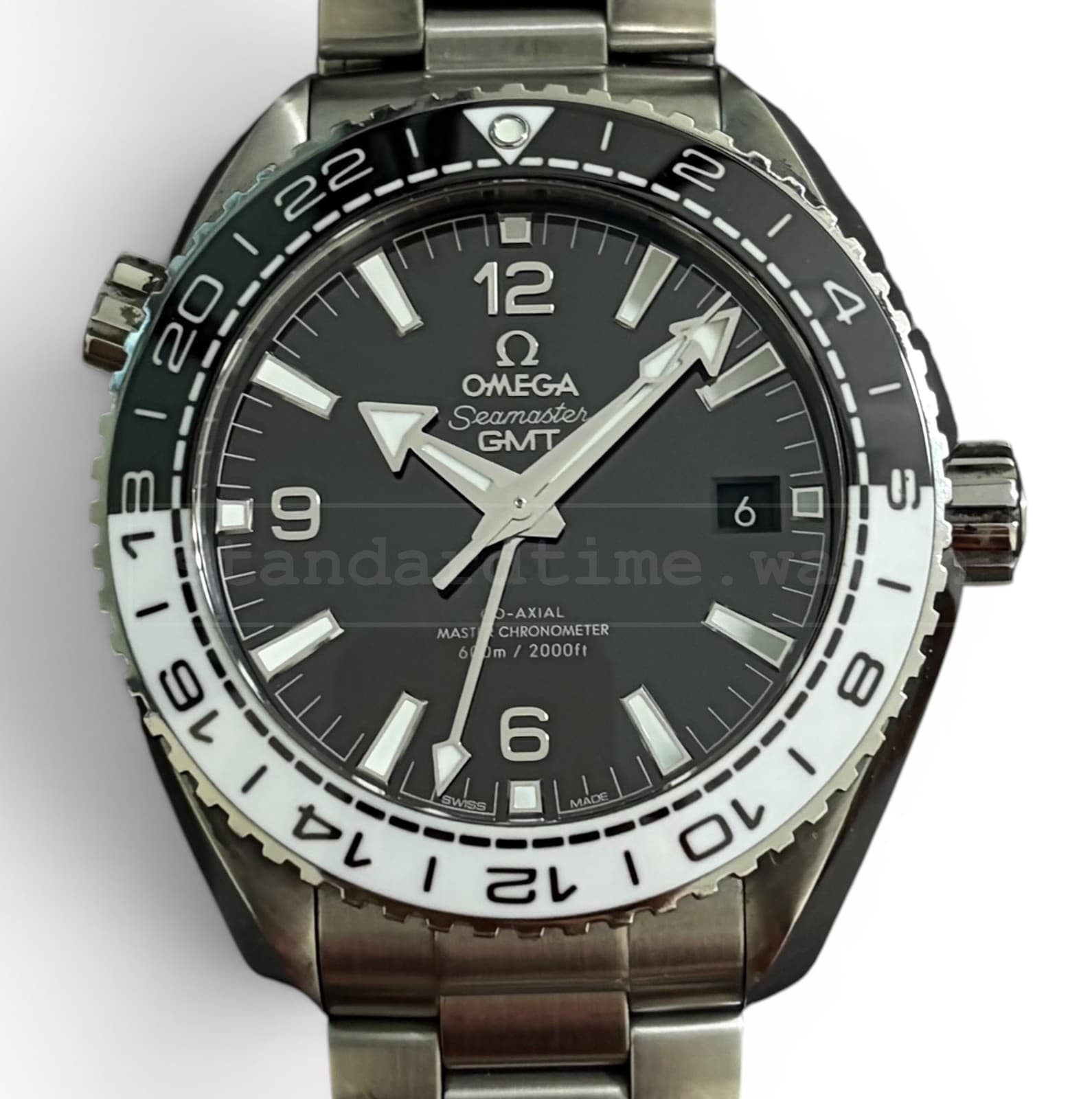 Omega Seamaster Planet Ocean 600M GMT Black White   215.30.44.22.01.001 Pre-Owne