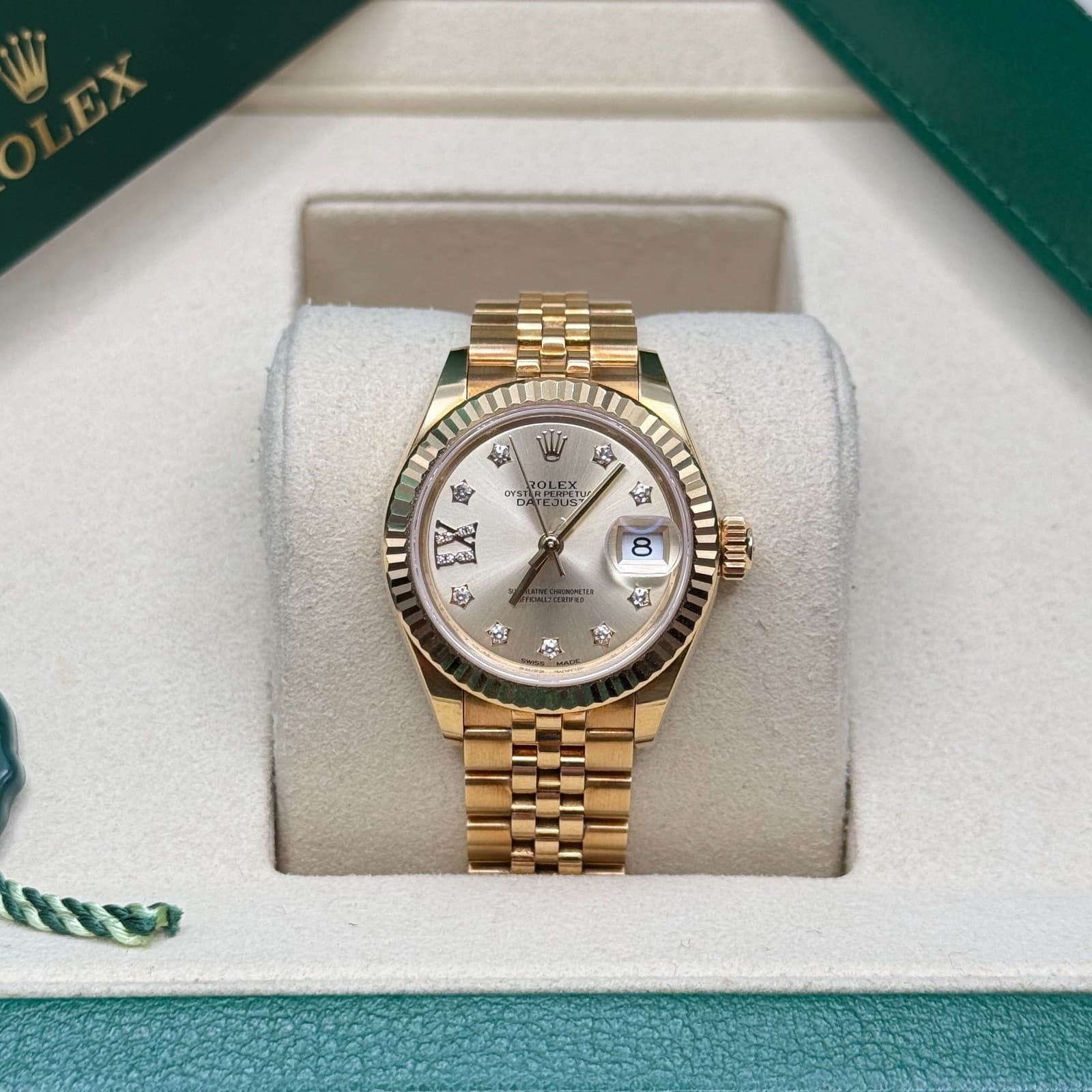 Rolex Lady-Datejust Champagne Diamond Star 18K Yellow Gold Fluted Bezel Jubilee