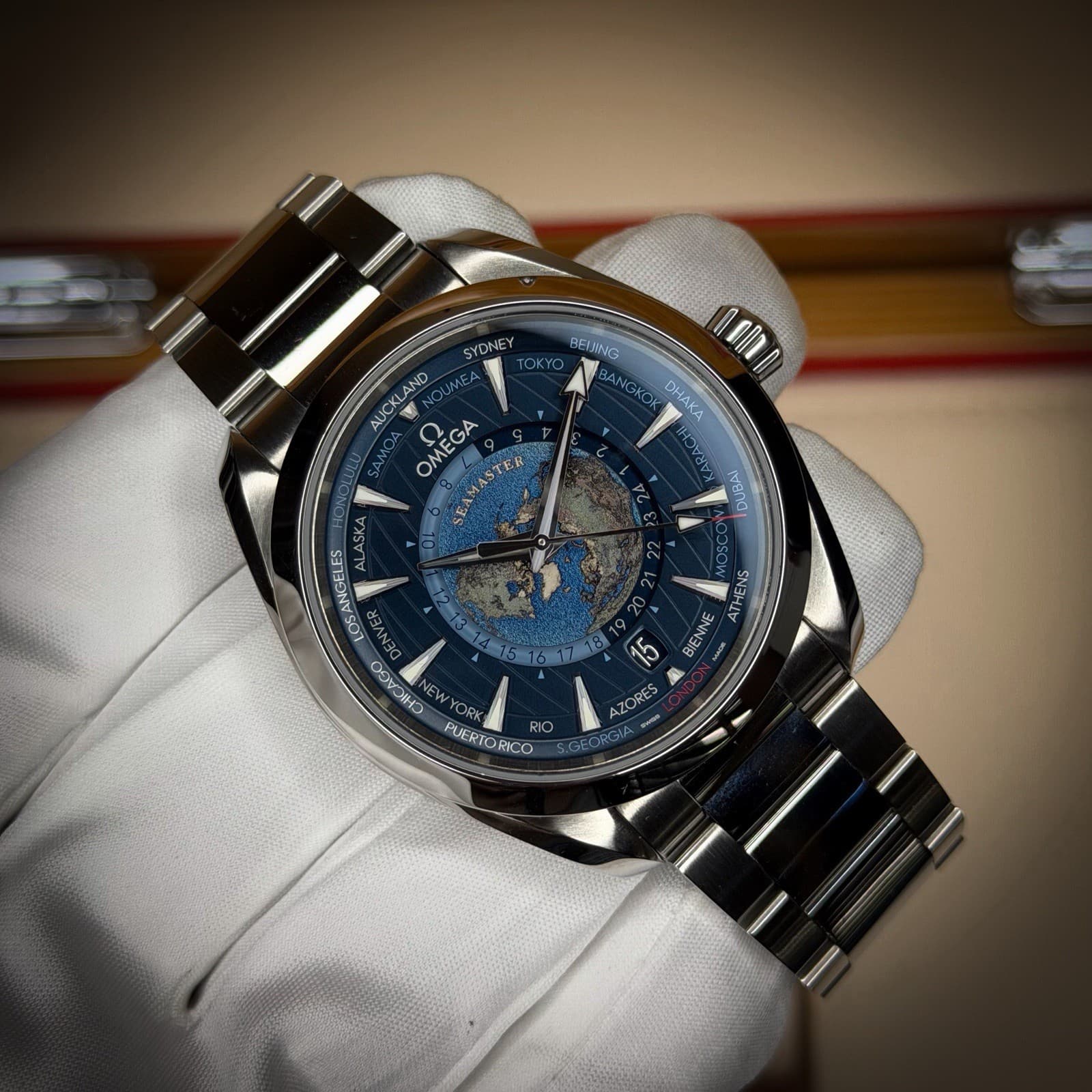 Omega Seamaster Aqua Terra WorldTimer 220.10.43.22.03.001 Blue Dial Box Papers