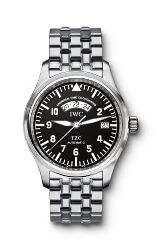 IWC Schaffhausen Pilot's Watch UTC Stainless Steel / Black / Bracelet