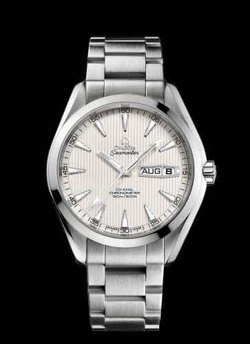 Omega Seamaster Aqua Terra 150m Co-Axial 43 Annual Calendar Stainless Steel / Silver / Bracelet