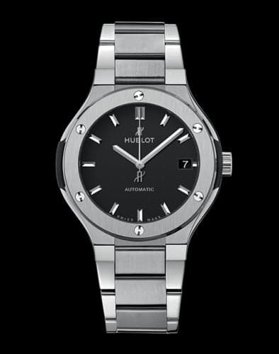 Hublot Classic Fusion 38 Titanium / Black / Bracelet