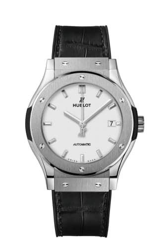 Hublot Classic Fusion 42 Titanium / Opaline / Alligator